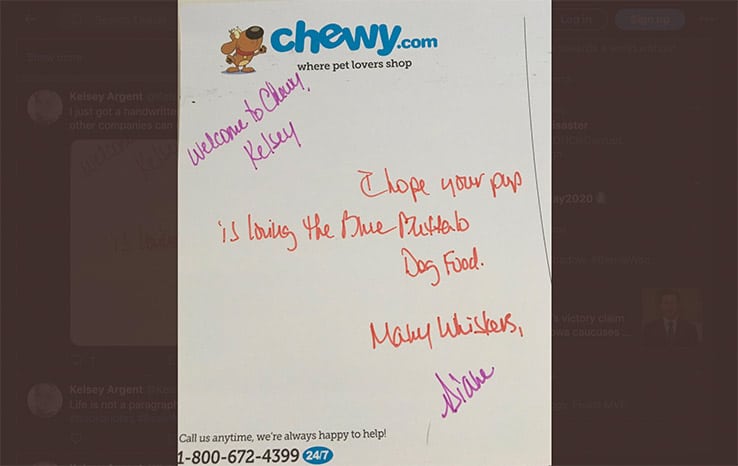 A Chewy customer posts to Twitter to share a photo of the handwritten note she received with her online order.