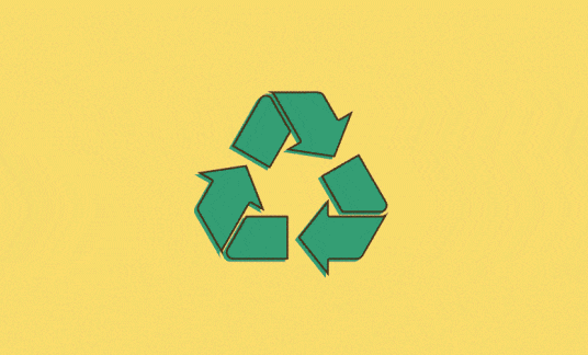 Sustainable packaging materials surround the recycling symbol.